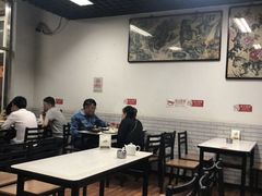 大堂-清真永恒华威肉饼(潘家园店)