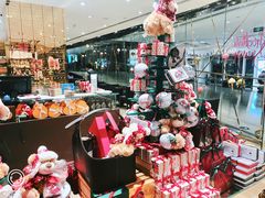 -VENCHI 闻绮(北京国贸商城店)