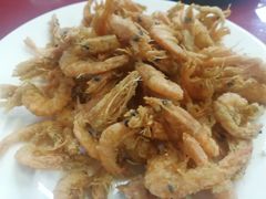 炸河虾-北京龙庆四季香农家饭庄·灶台鱼·碳烤虹鳟鱼(龙庆峡店)