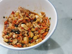 -严三毛口味虾·小严同学的店(曙光路直营店)