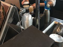 -星巴克臻选(湖滨道店)