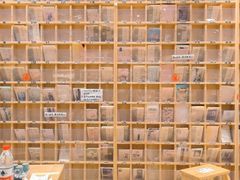 -猫的天空之城概念书店(杭州南宋御街店)