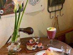 当季鲜草莓蛋糕-懒鱼时光馆(沙坪坝店)