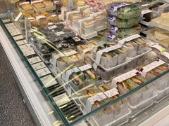 彩虹蛋糕-麦山伴茶(中骏世界城店)