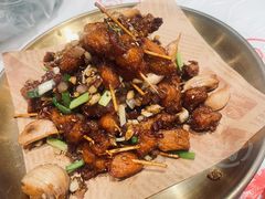 -肥肥虾庄·金牌油焖大虾(汉口城市广场店)