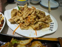 -老码头黑皮肘子锅包肉(赣水路店)