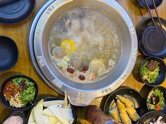 -皇牛鲜生·牛爱牛鲜牛肉自选火锅(晋吉北路店)