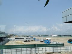 -班达拉奈克国际机场