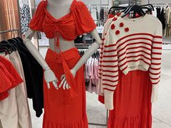 -ZARA(大上海时代广场店)