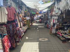 -乌布德传统市场