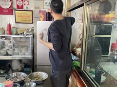 -乌糖沙茶面(民族路店)