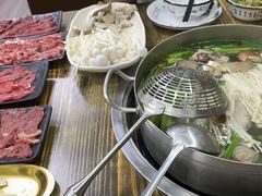 -刘少华贵州小黄牛·鲜牛肉火锅(总店)