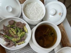 -臻儿屿月子会所(茶山店)