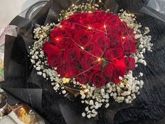 -亭亭鲜花店(中山北路店)