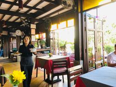 -Dash Teak House