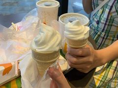 -麦当劳(世界城广场店)