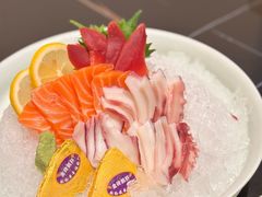 -余欢领鲜火锅(新街口店)