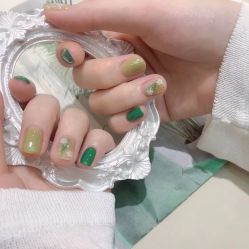 -十月·日式美甲美睫·纹眉