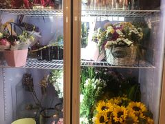 -花邻FloweringLife花艺气球派对(武康大楼店)