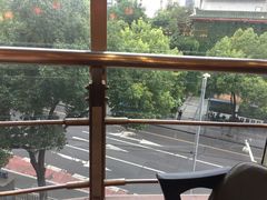 -泉福居酱骨头自助广场(南大街商业步行街店)