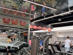 -乐刻运动健身精品馆(览秀城店)