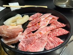 -和牛 烧肉寿喜烧涮锅 善(心斎橋店)
