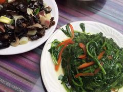 -88号小吃店·经典云南菜·地道纳西美食