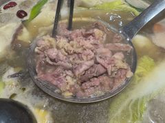 -乡土黄·鲜牛肉火锅·小龙虾(兴业街店)