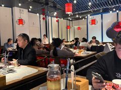 -尚尚仙·酸汤猪手·猪肚鸡火锅(华联万柳购物中心店)