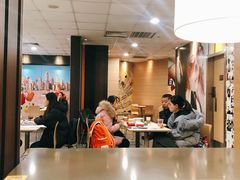大堂-麦当劳(卫星广场店)