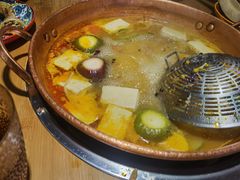 -洱火云南酸菜牛肉火锅(石景山当代商城店)