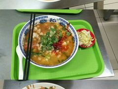 -西安外国语大学-学生食堂(栾树大道店)