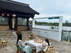 -杭州湾海上花田景区