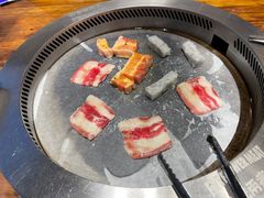-三肥两瘦烤肉(鹿城店)