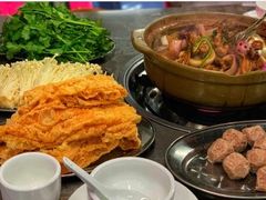 -胡须佬鸡煲四季火锅店(石厦西村直营店)