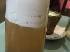 -怪兽咖啡 Monster Cafe