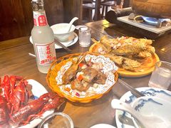 招牌椒盐鸭头-聚汇三少·龙虾·中餐厅(莫邪路新天地店)