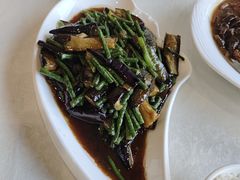 -伏尔加庄园米尼阿久尔餐厅