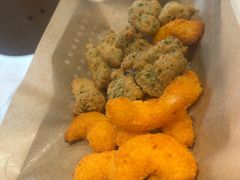 -达美乐比萨(红山店)