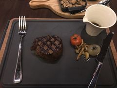 -恰餐厅及酒吧 CHAR Bar & Grill (北京丽都皇冠假日店)