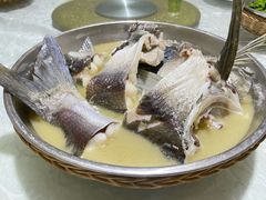 -红旗山庄(圭峰山店)