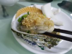 蒜蓉生蚝-小辣妹川味海鲜加工店(第一市场椰风巷店)