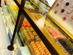-ladurée(戴高乐机场T 2F店)