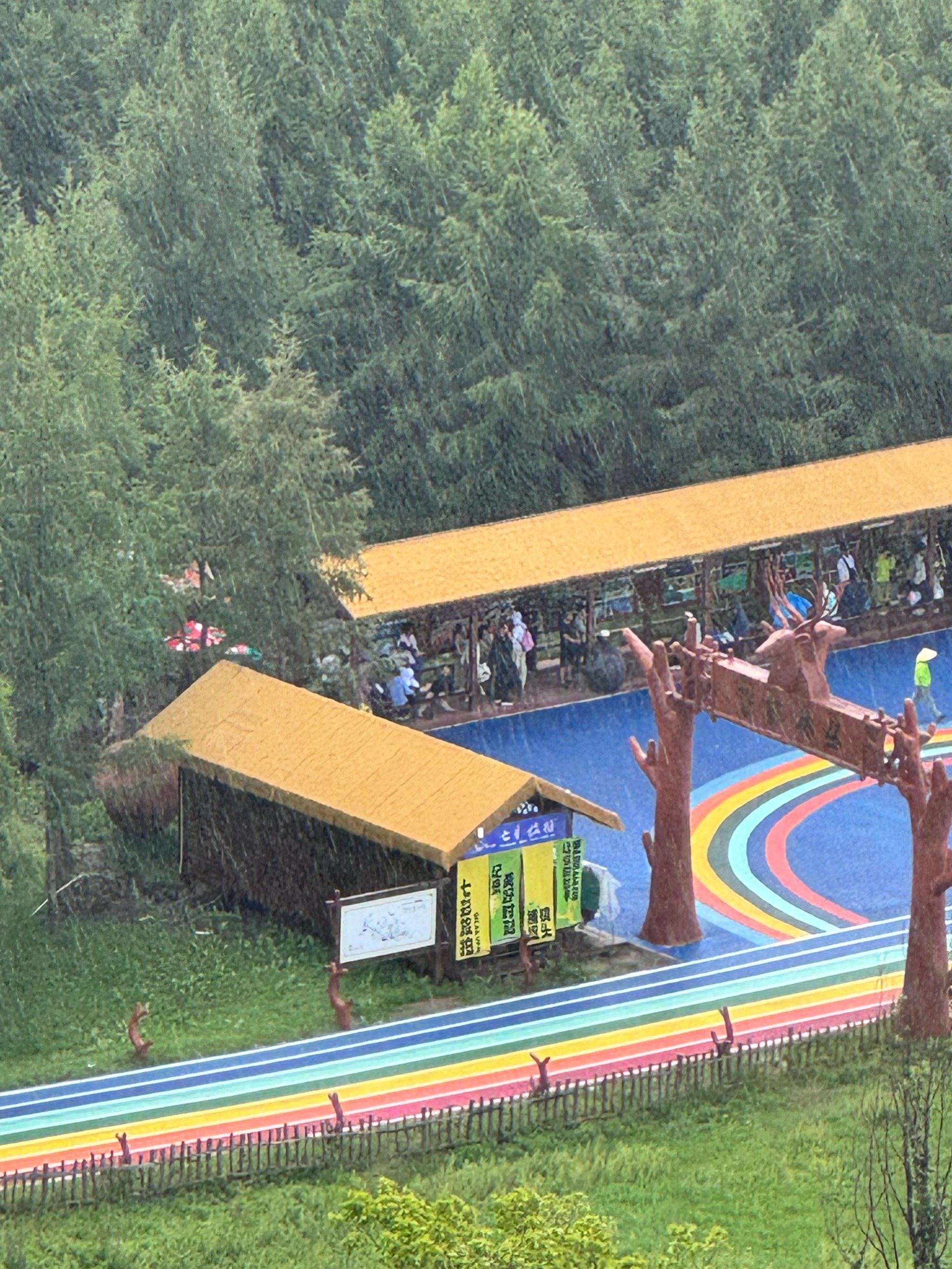 神仙谷七彩森林旅游度假区