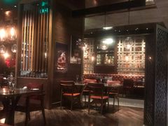-恰餐厅及酒吧 CHAR Bar & Grill (北京丽都皇冠假日店)