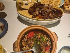 -八府香鸭·啫啫煲(华山路店)