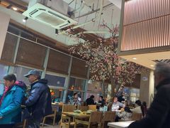 -蜜桃餐厅·伴山(湖滨商业街店)