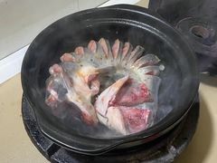 -乡巴佬鼎锅饭