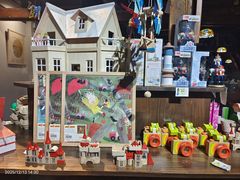 -良友书坊(安徽路店)