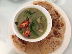 green&nbsp;curry&nbsp;&&nbsp;roti-Fern Forest Cafe